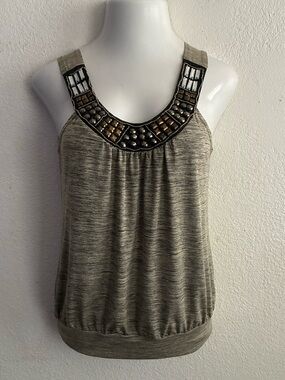 BCX Embellishments Crew-Neckline Sleeveless Top L